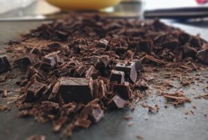 cocoa bar pieces